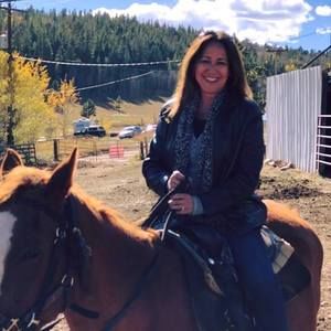 Meet your Posher, Faith